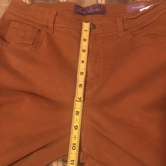 Gloria Vanderbilt Amanda Brown Rustic Jeans - Picture 6 of 9